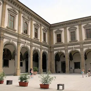 https://center-florence-santa-maria-novella-home.it-tuscanyhotel.com