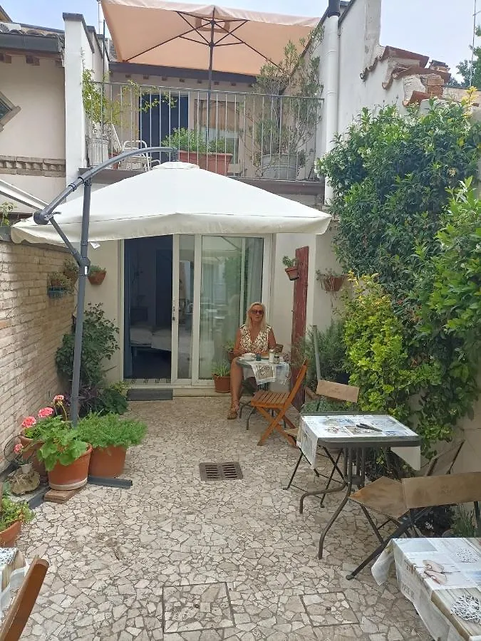 Couette-café Bed and Breakfast R&B Il Cerchio à Ravenne